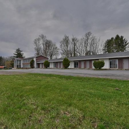 Maplehurst Motel Tunkhannock エクステリア 写真