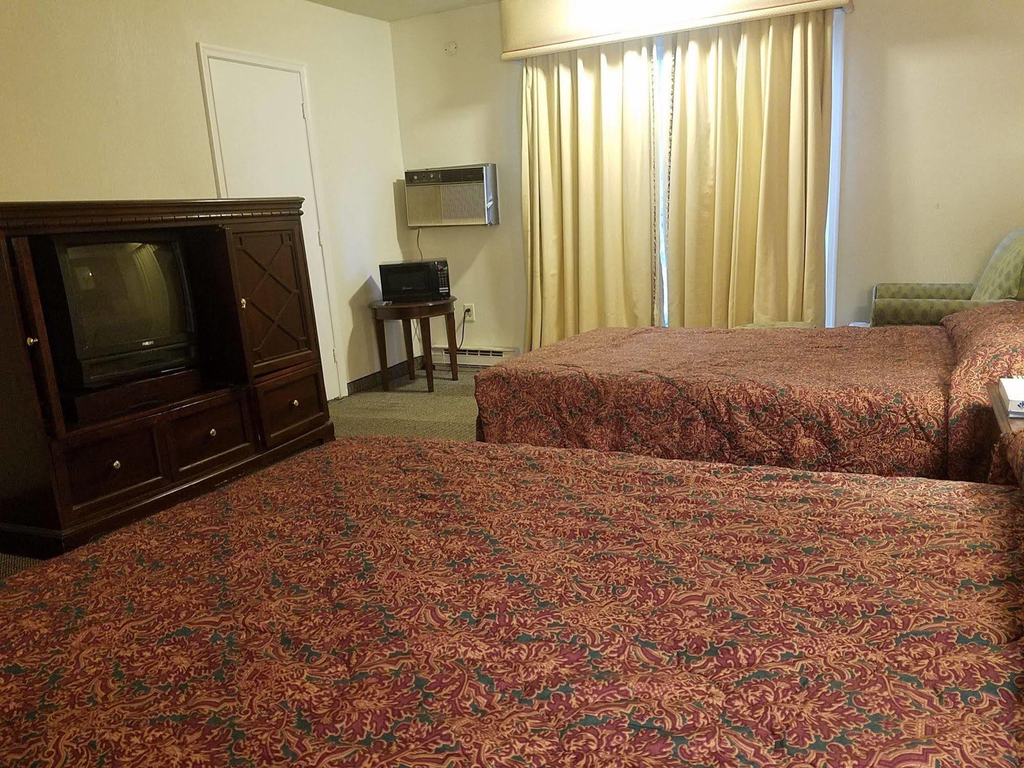 Maplehurst Motel Tunkhannock エクステリア 写真
